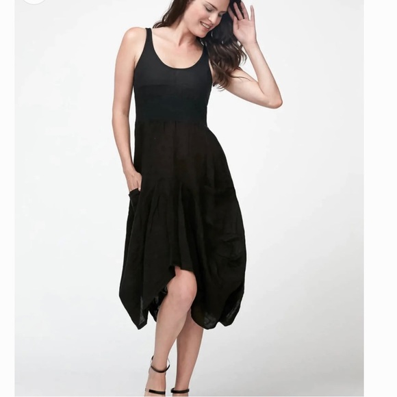 Inizio Dresses & Skirts - Inizio Dress XL Black Magic Linen Sleeveless Italian Lagenlook Boho Voluminous